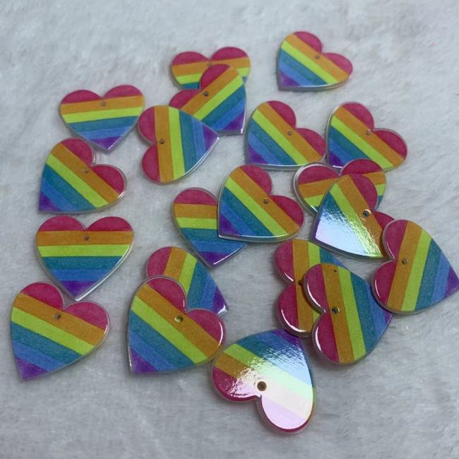 acrylic rainbow heart charms(10pcs)