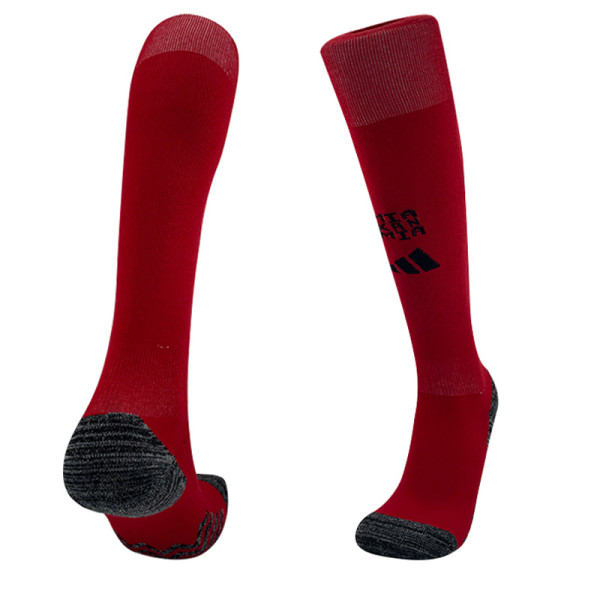 24-25 Bayern Home Red Socks