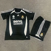 2006-2007 RMA Away Kids Retro Soccer Jersey