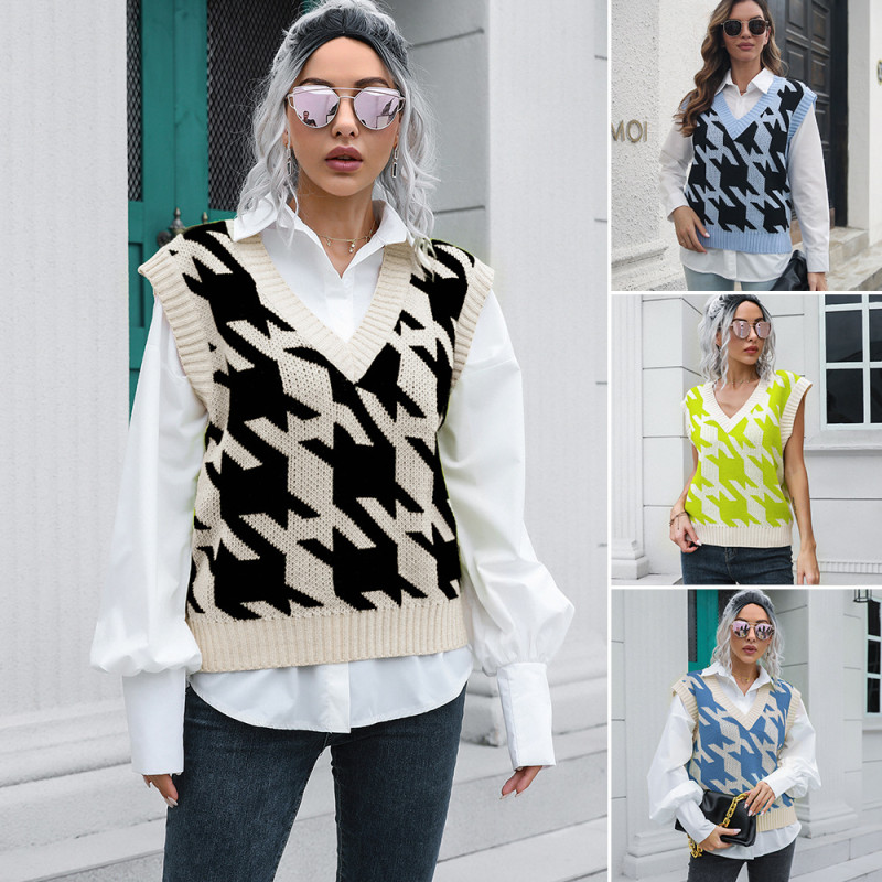 Women's Sleeveless V-Neck Plaid Casual Fashion  Sweater Vests