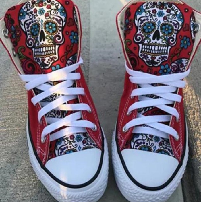 Women High-top Skull Pattern Canvas Shoes