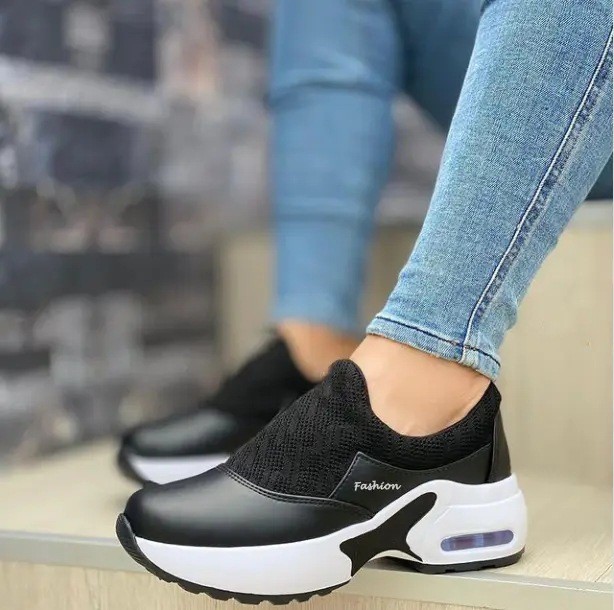 Fashion Mesh Breathable Casual Wedge Sneakers