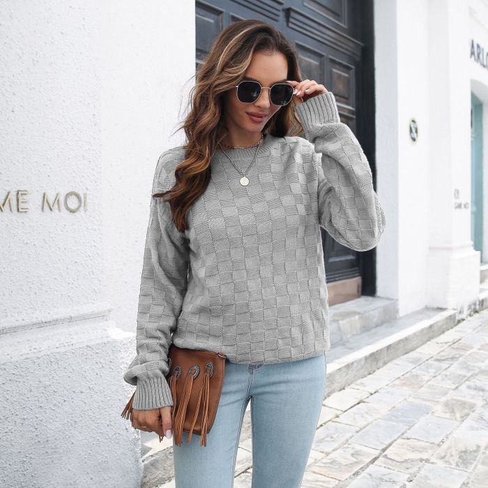 Women's Plaid O-neck Loose Knitted Sweater