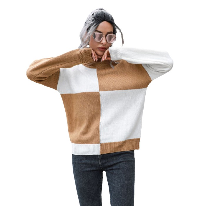 Women's Contrast Color Plaid Round Neck Sweater