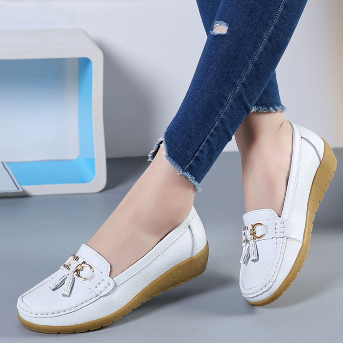 Women's Hollow Leather Breathable Casual Shoes Flat & Loafers