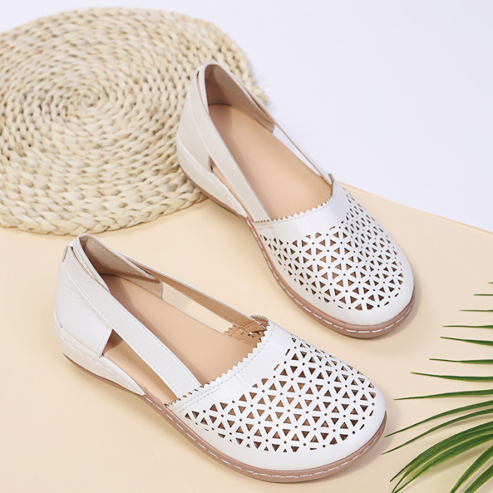 Women's Retro Plus Size Hollow Comfortable Sandals