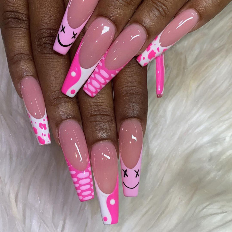 Fashionable French Pink Cow Wear Removable Nails