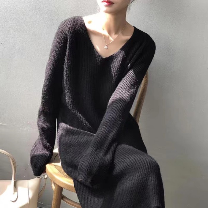 Fashion V-Neck Soft Waxy Sexy Temperament  Midi  Sweater Dress