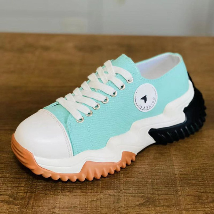 Women Comfortable Lace-Up Casual Sneakers