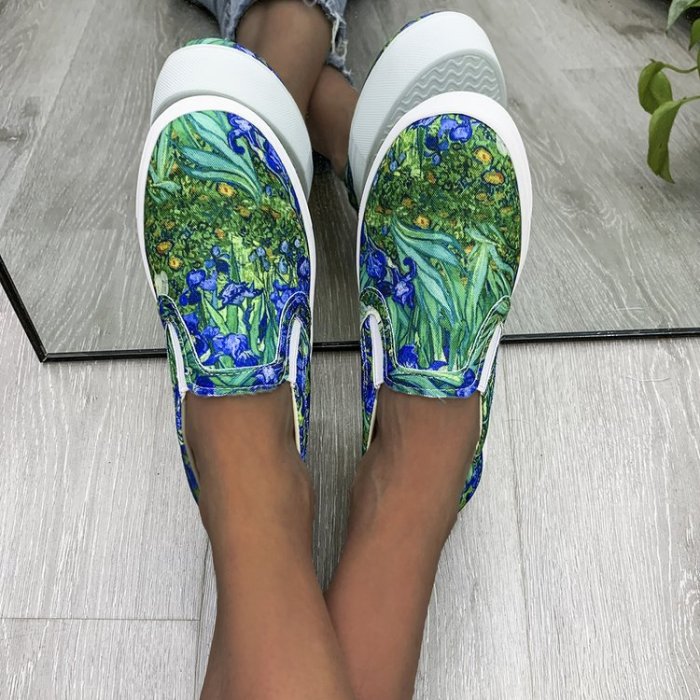 Ladies Fashion Graffiti Low Top Casual Canvas Loafers