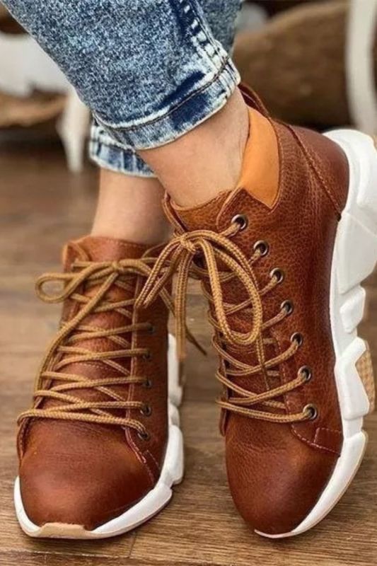 Women Solid Color Round Toe Lace Up Casual Sneakers