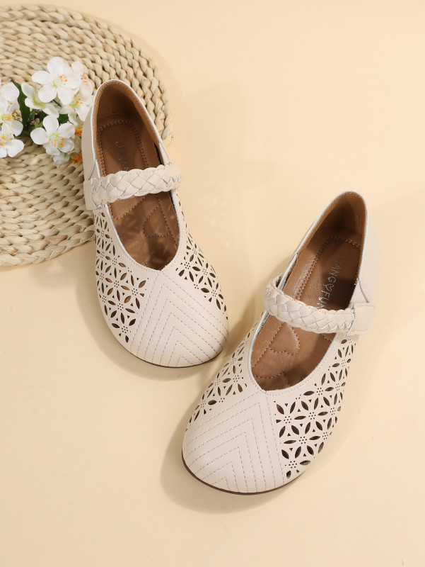 Women Casual Round Toe Hollow Breathable Flat Shoes