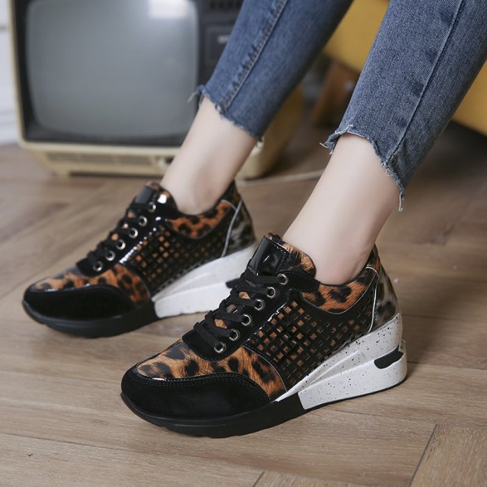 Women Sequined Leopard Print Wedge Sneakers