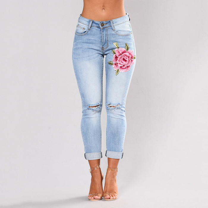 Stretch Embroidered Stretch Rose Jeans