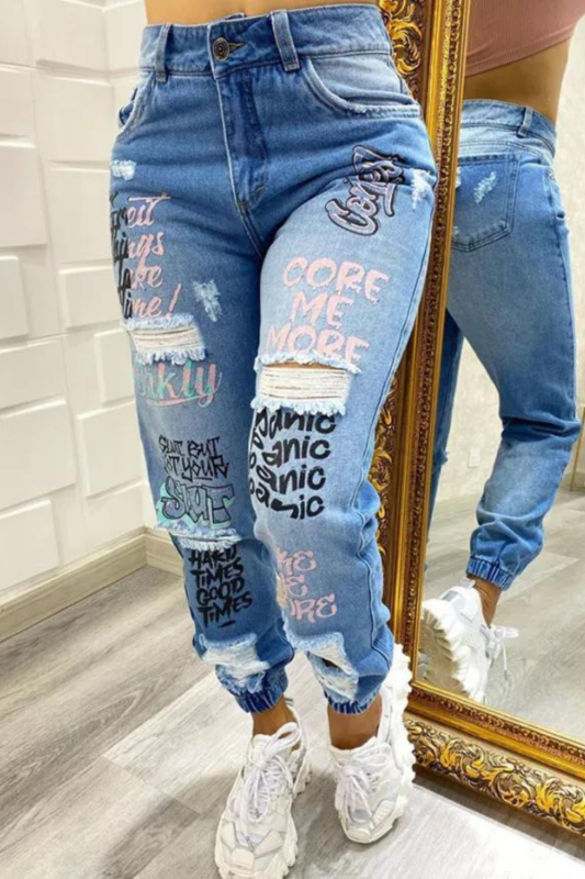 Women Letter Print Slant Pocket Ripped Casual Jeans