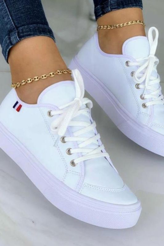 Fashion Women's Lace-Up Comfort Casual Breathable Vulcanized Sneakers