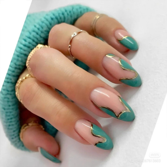 Fashion Long Round Head Mint Green Gold Line Wavy Stitching   Nails
