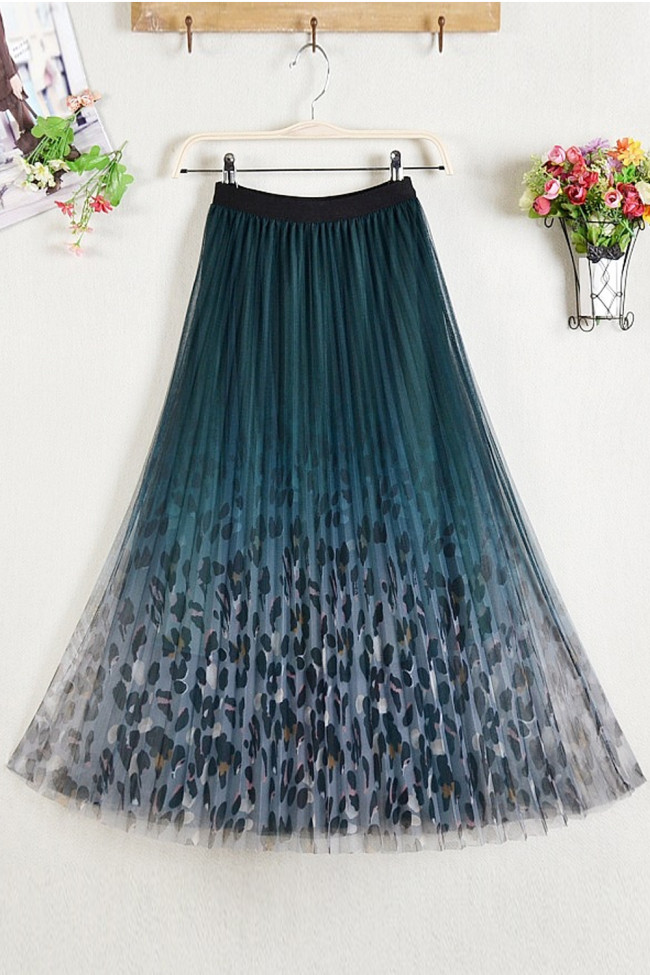 Fashionable Gradient Mesh High Waist Slim Pleated Large Swing Skirt