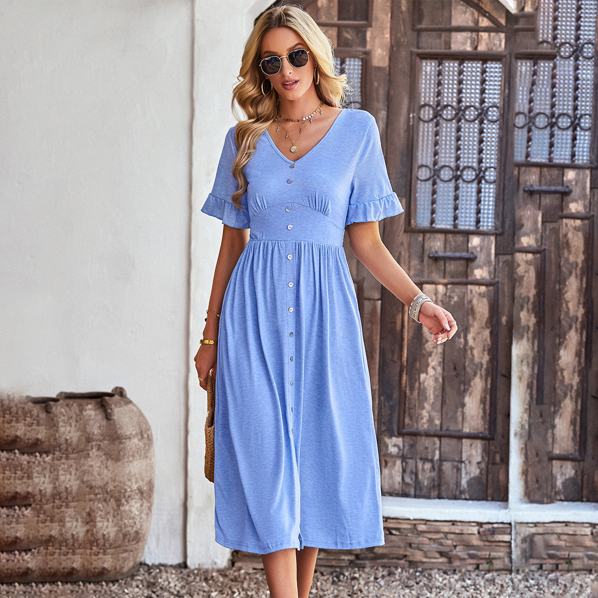 sparkly denim dress SPARKLE AND SHINE QUEEN BUTTON DOWN – AKIRA Cupped Drop Waist Mini Color:Spot Pink black long dress for women