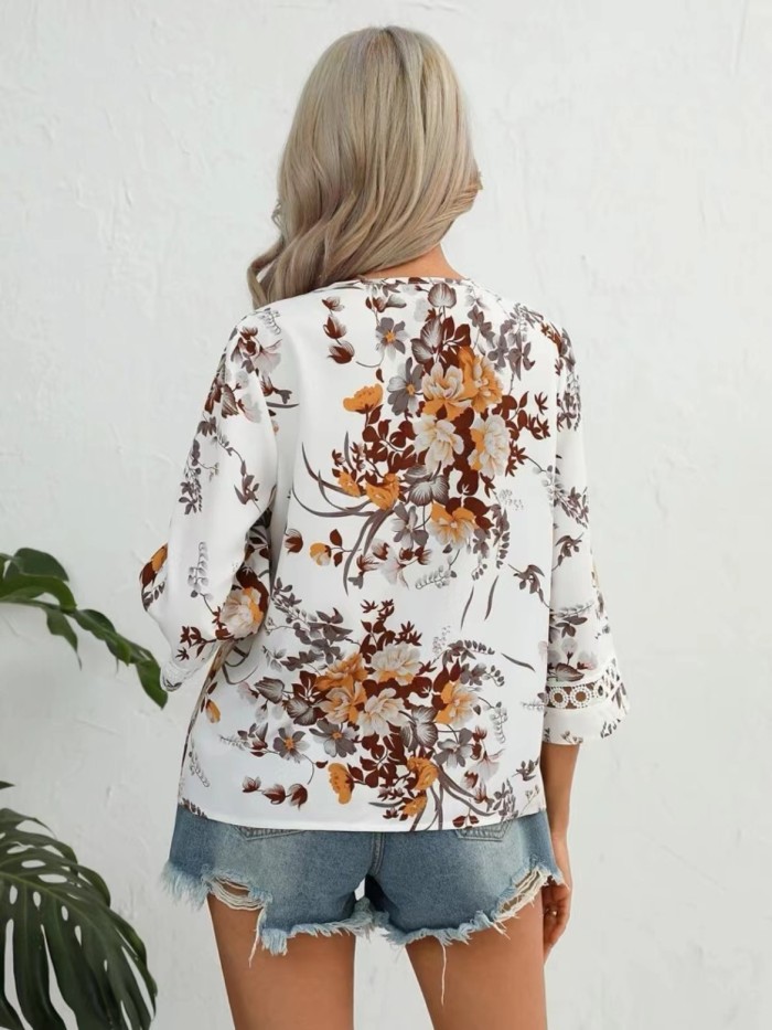 Women's Fashion Lace Trim Bell Sleeve V-Neck Loose Printed Blouse