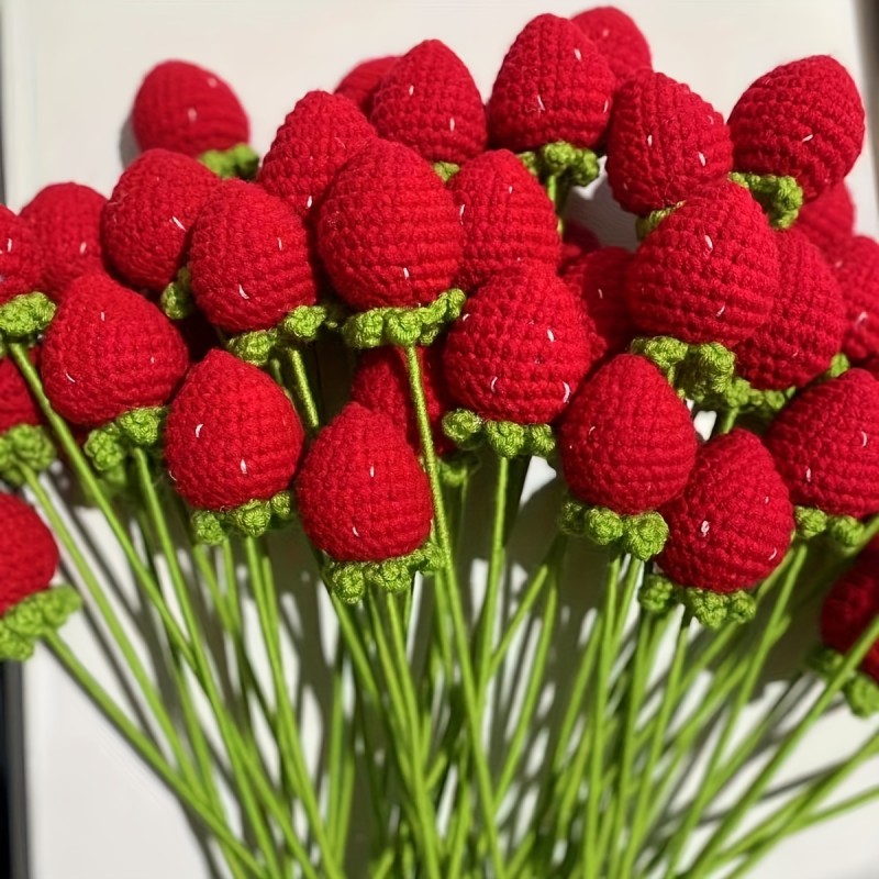 1pc, Handmade Crochet Imitation Flower, Strawberry Wool Knitted Finished Product, Valentine's Day Graduation Season Mother's Day Birthday Party Wedding Home Decoration Gift To Send People Everlasting Flower Flower Arrangement