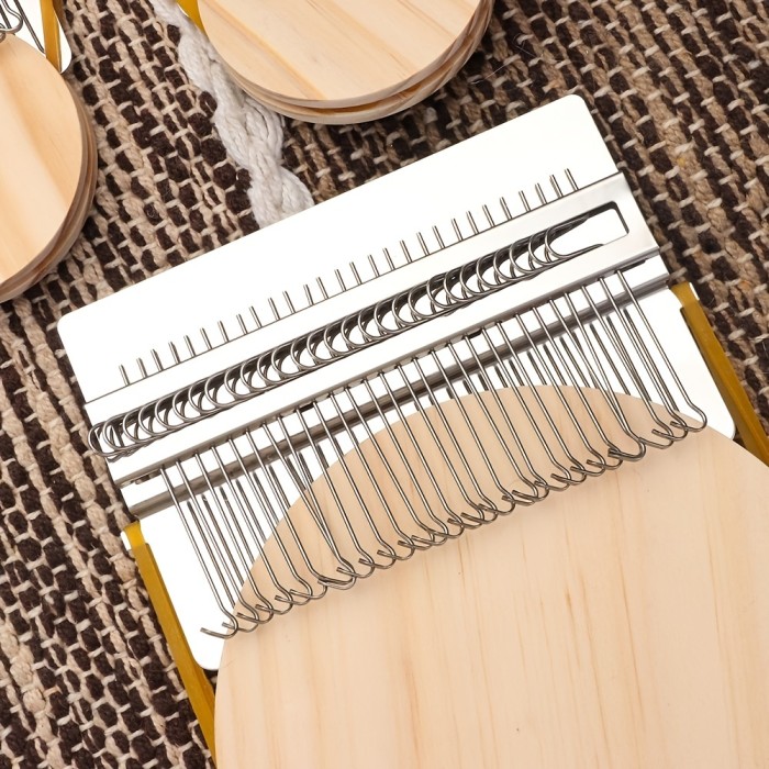 1pc Small Loom, Weave Tool, Mending Loom, DIY Textile Tools, Darning Machine, Loom Makes, Stitching Mending Tools For Jeans Clothes