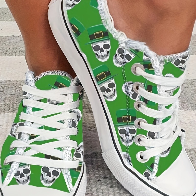 Women's Skull Printed Sneakers, Low-top Lace Up Round Toe Flat Non-slip Casual Shoes, Comfy Outdoor Halloween Shoes