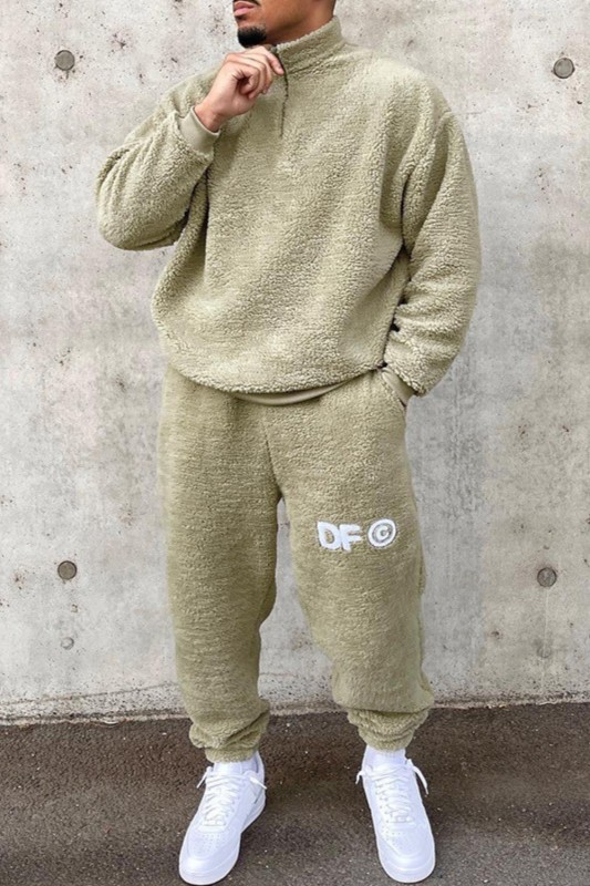 Men's Fashionable Casual Loose Plush Sweater Two-piece Set