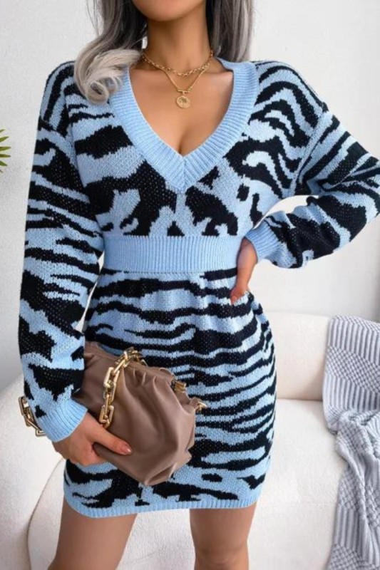 Trendy Print Balloon Sleeve V-Neck Chic Knit Sweater Dress