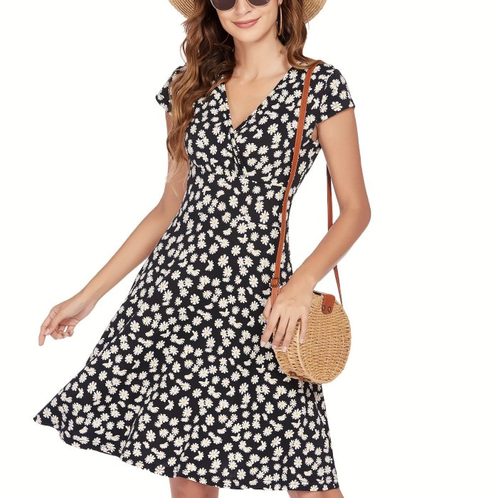 Floral Print V Neck Dress, Casual Short Sleeve Dress For Spring & Summer, Women's Clothing