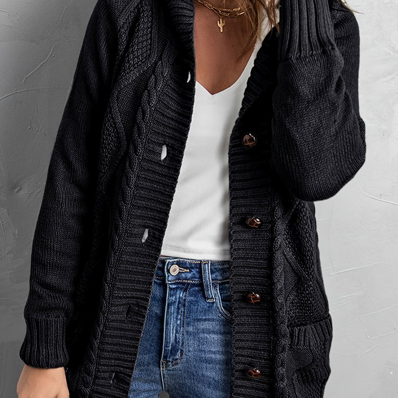 'Knitted Giant' hooded sweater Sweater, cardigans