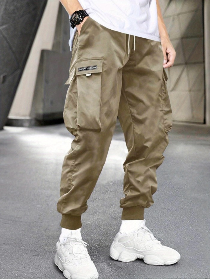 Men's Letter Graphic Drawstring Waist Cargo Pants With Flap Pockets