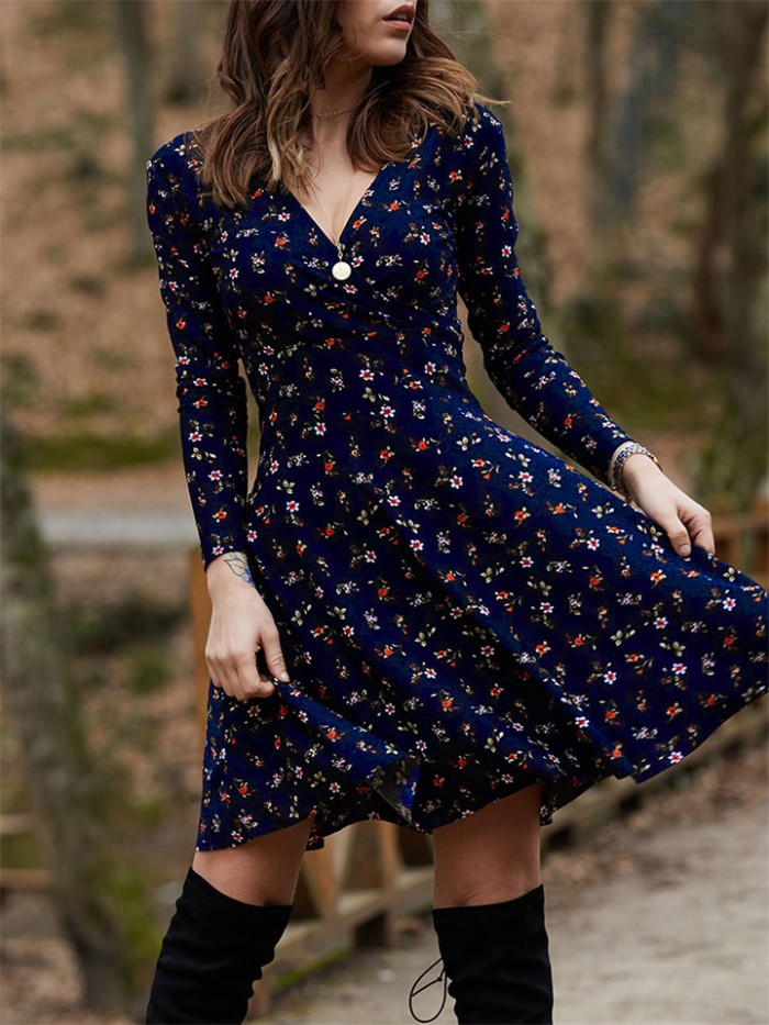 Dress Floral Long Sleeve V-Neck Dress Big Swing Dress