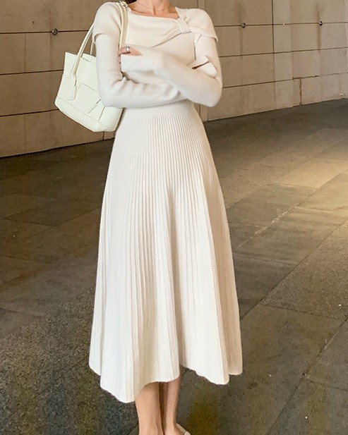 Elegant Acrylic Plain Long Sleeve Midi Dress