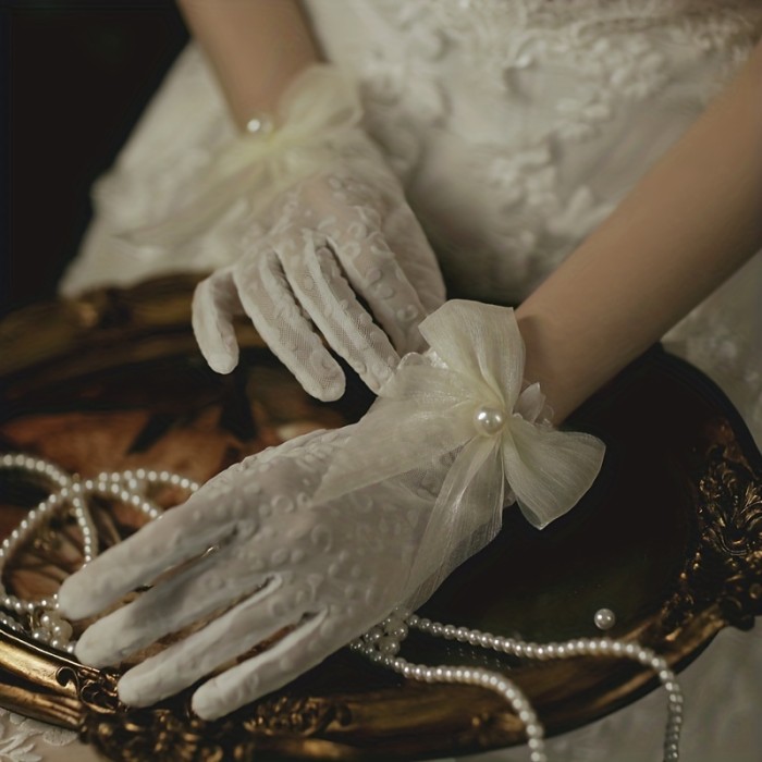 1pair White Lace Short Gloves Ribbon Bowknot Decor Gloves Elegant Leopard Embossed Bridal Wedding Dress Gloves For Women