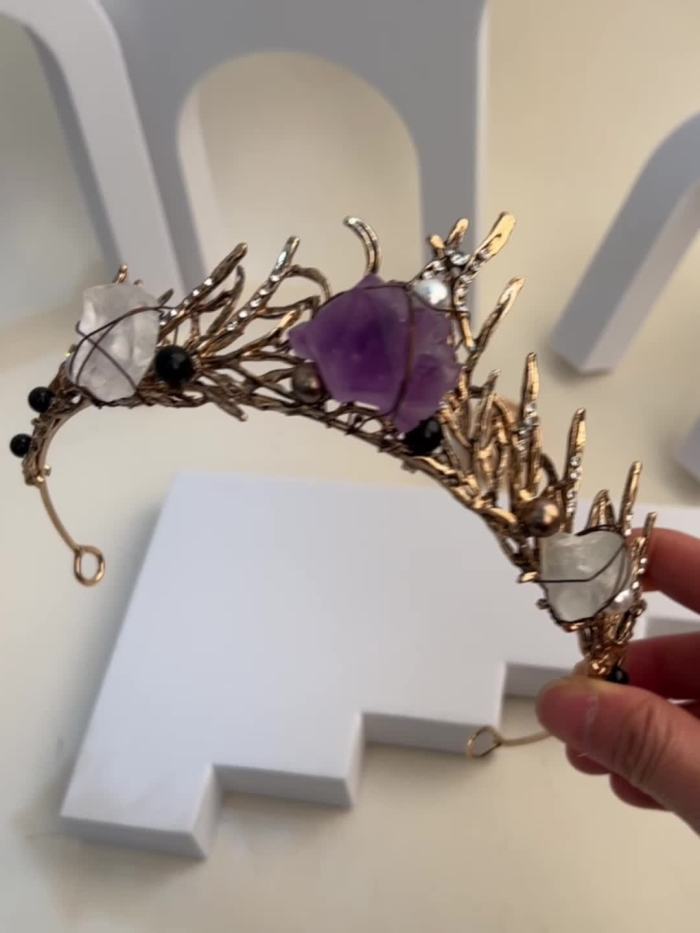 Natural Amethyst White Crystal Fluorite Mermaid Crown Fashion Colorful Crystal Vintage Metal Crown Hair Accessories Female 1pc