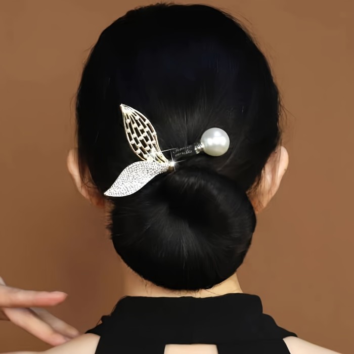 Fishtail Shaped Rhinestones Faux Pearls Decor Hair Bun Maker DIY Elegant Lazy Hair Curler French Twist Hairstyle Bun Hair Accessories