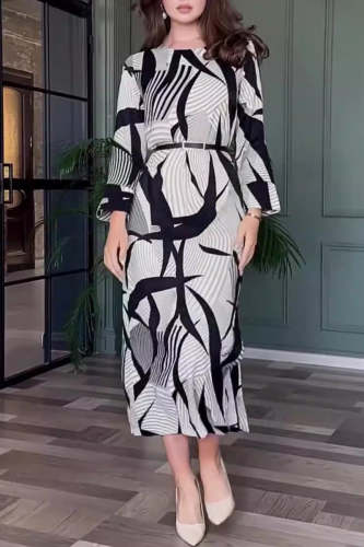 Elegant Striped Print With Belt Zipper O Neck A Line Dresses