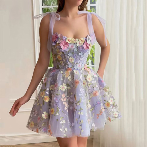 Fashion Three-dimensional Flower Embroidery Hip-huggin Dress