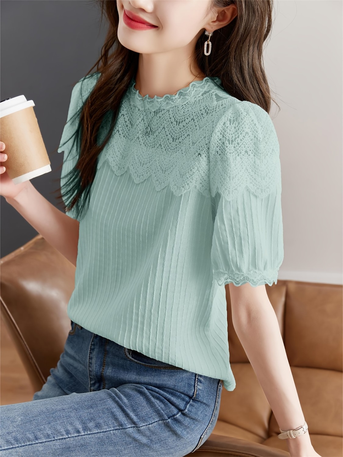 Lace Detailed Short Flying Sleeved Pull Over Blouse