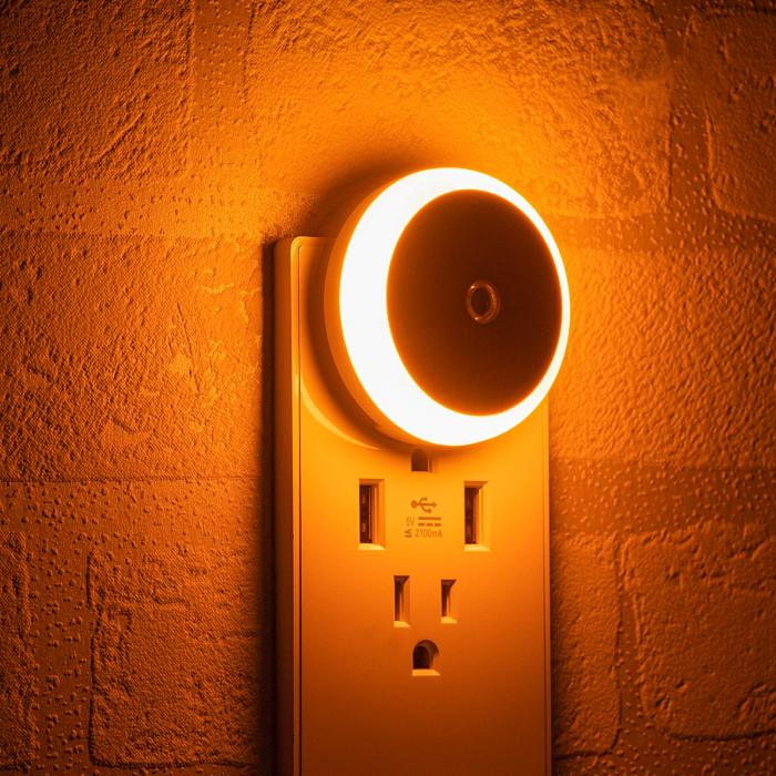 1pc Energy-Saving LED Night Light with Dusk to Dawn Sensor - Smart Wall Light for Home Decor and Safety