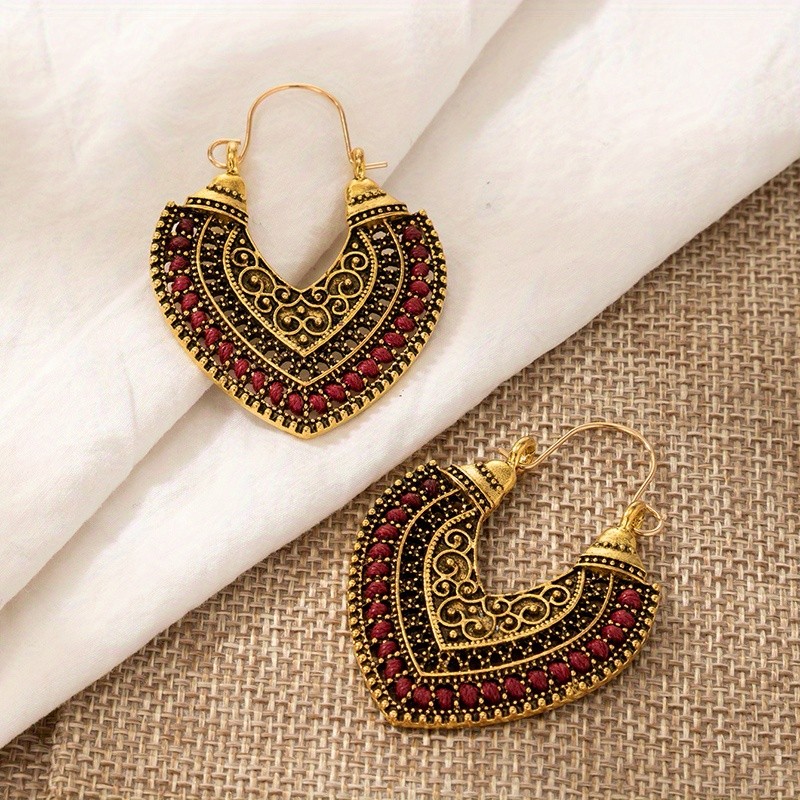 1pair Bohemian Hollow Heart Shape Carved Drop Dangle Earrings - Vintage Style for Women