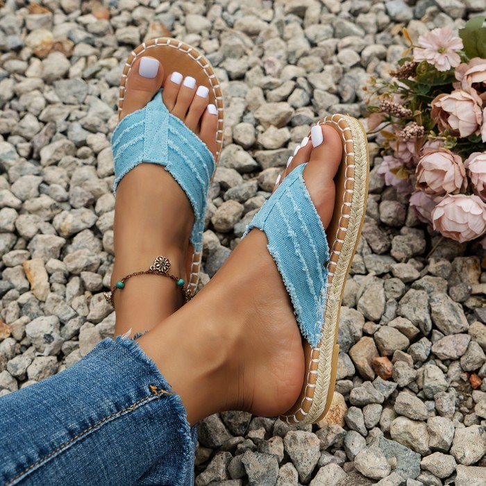 Summer New Flat Clip Toe Fisherman Shoes, Boho Outer Wear Sandals Slippers, Thick Bottom Solid Color Round Toe Buckle Strap Sandals, Stylish Outer Wear Woven Beach Sandals For Women
