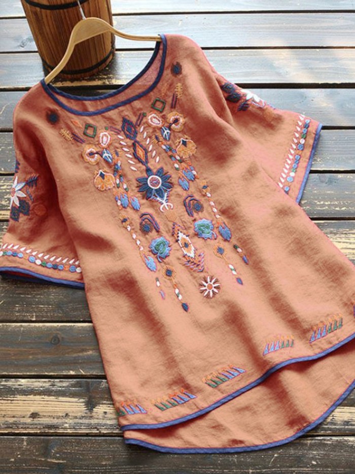 Plus Size Embroidered High Low Hem Blouse, Boho Half Sleeve Blouse For Spring & Summer, Women's Plus Size Clothing