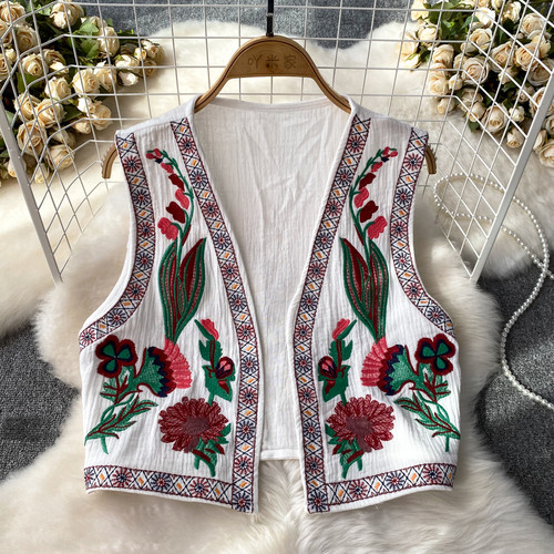 Ethnic Style V-neck Embroidery Floral Sleeveless Waistcoat Female Almighty Holiday Beach Vests