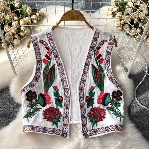 Ethnic Style V-neck Embroidery Floral Sleeveless Waistcoat Female Almighty Holiday Beach Vests