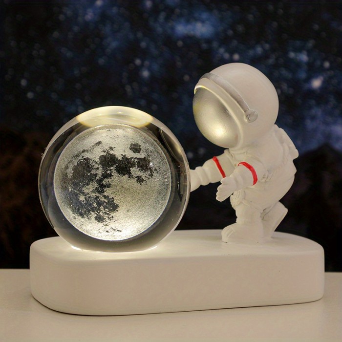 1pc Creative Astronaut With Light Up Crystal Ball, USB Night Light Office Desktop Small Decoration Table Light Atmosphere