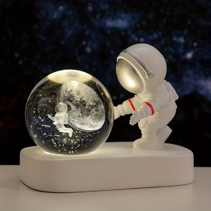 1pc Creative Astronaut With Light Up Crystal Ball, USB Night Light Office Desktop Small Decoration Table Light Atmosphere