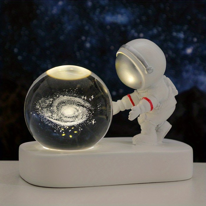 1pc Creative Astronaut With Light Up Crystal Ball, USB Night Light Office Desktop Small Decoration Table Light Atmosphere