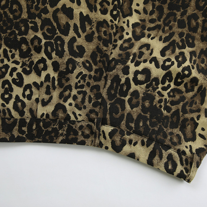 Women's Retro Casual Leopard Print Cotton Low-Rise Slim Shorts